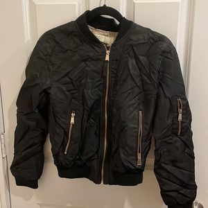 Zara bomber